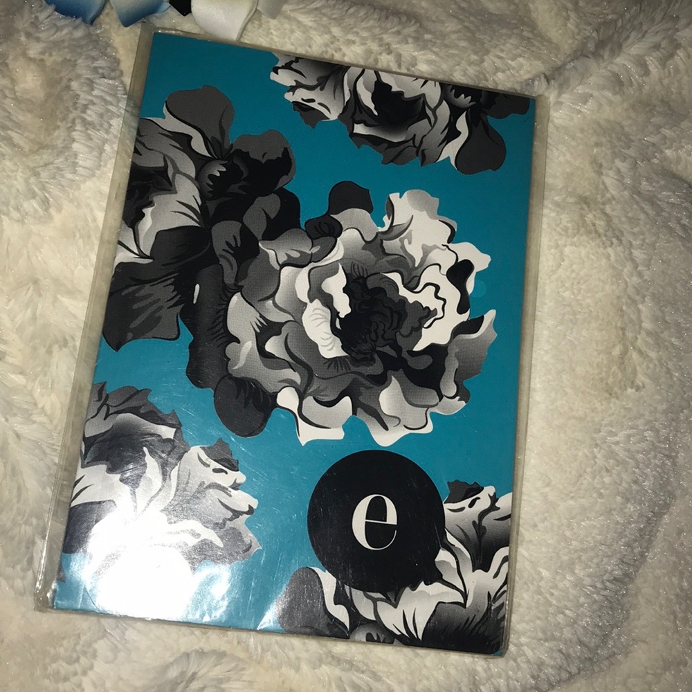 Notebook Set - Picture 2 of 4